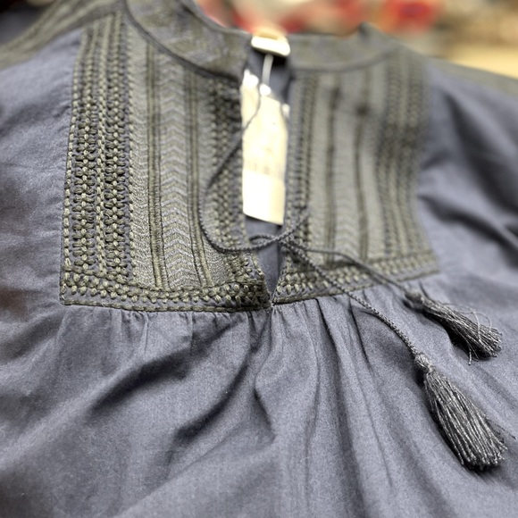 J.Crew Embroidered Bib Peasant Top Navy Blue Sz Small - Picture 3 of 13